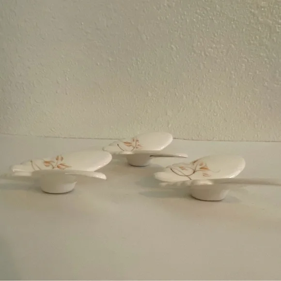 Vintage Lasting Products Porcelain Butterflies Wall Decor Cottage Gallery Wall - Picture 10 of 15